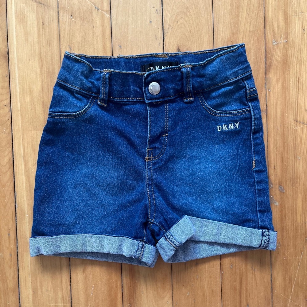 DKNY Kids Denim Shorts Blue Cuffed Roll Tab Size 3T Girls